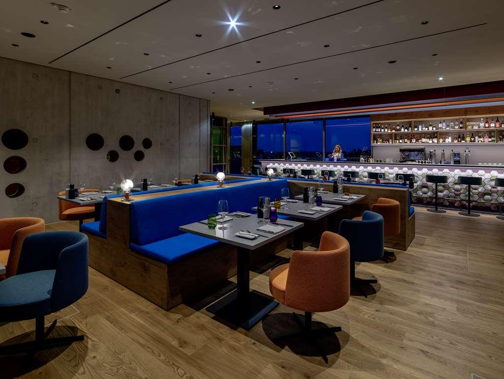 B'Mine Hotel Duesseldorf 餐厅 照片