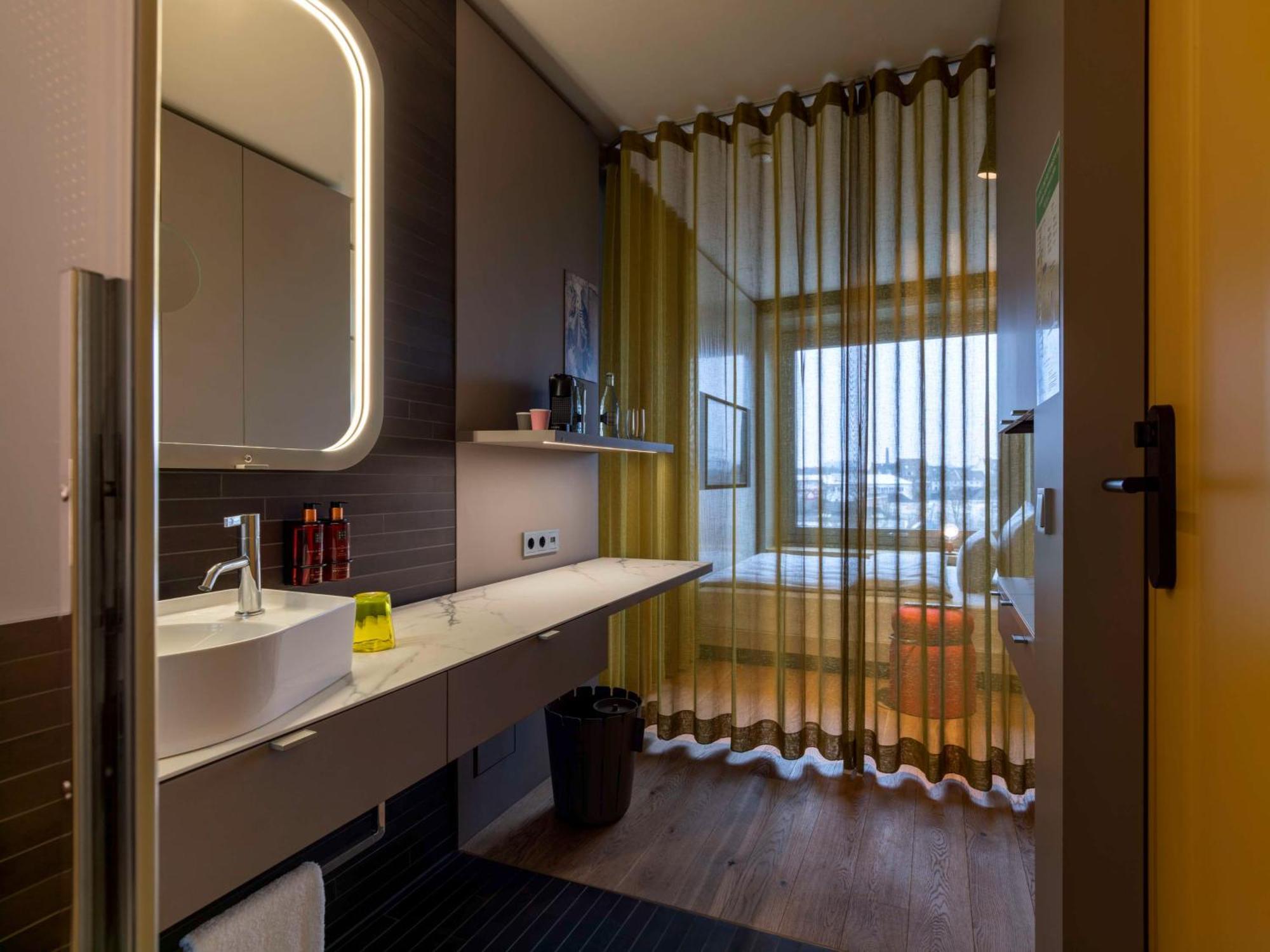 B'Mine Hotel Duesseldorf 外观 照片